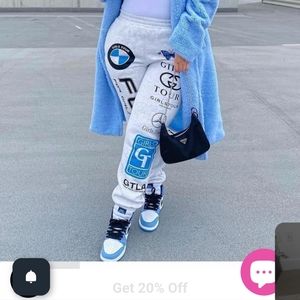 Girls Tour Sweatpants